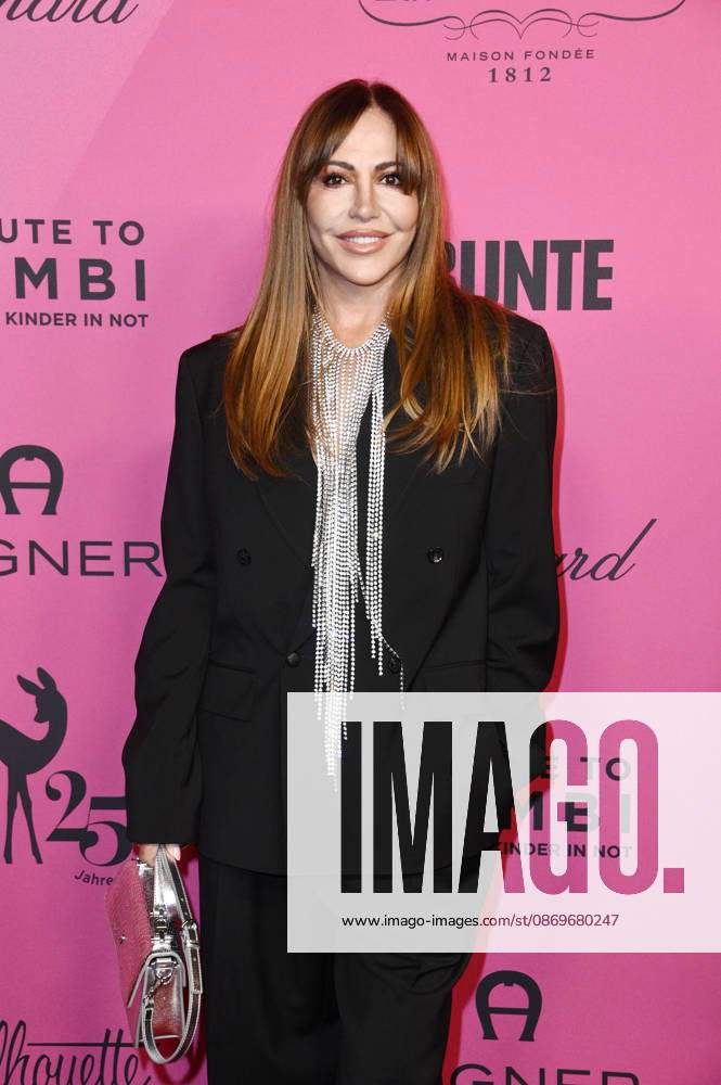 Simone Thomalla at the 2026 Tribute to Bambi at Fotografiska Berlin, Berlin, October 15, 2026 Foto:xN.xKubelkax xFuturexImagex bambi_6065