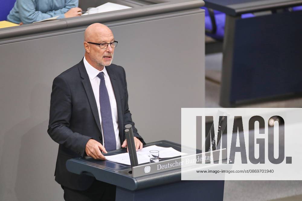 German Bundestag 103rd Session of the Bundestag Stefan Korbach, CDU