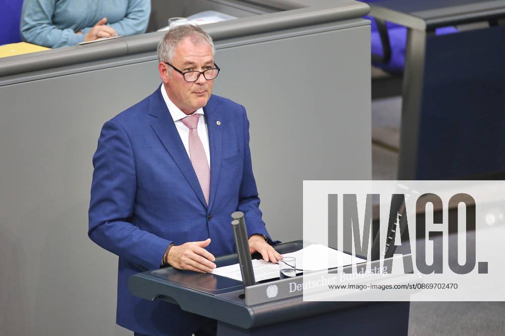 German Bundestag 103rd Session of the Bundestag Carsten Brodesser, CDU