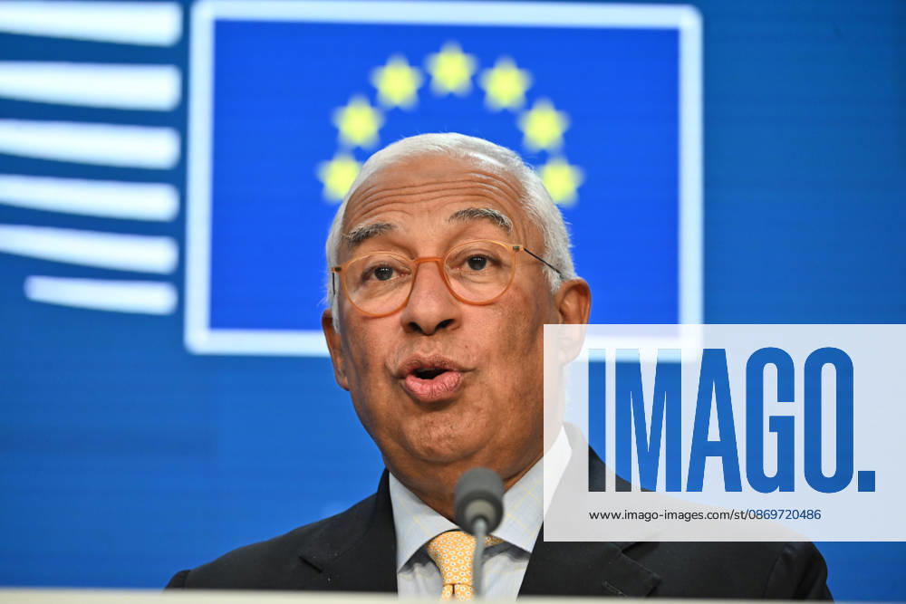 Antonio Costa and Ursula von der Leyen hold press conference after EU Leaders Summit BRUSSELS, BELGIUM - OCTOBER 16: European Council President Antonio Costa, (seen), and European Commission President Ursula von der Leyen, speak during a press conference following the European Union Leaders Summit, on October 16, 2026 in Brussels, Belgium. Dursun Aydemir Anadolu Brussels Belgium. Editorial use only. Please get in touch for any other usage.