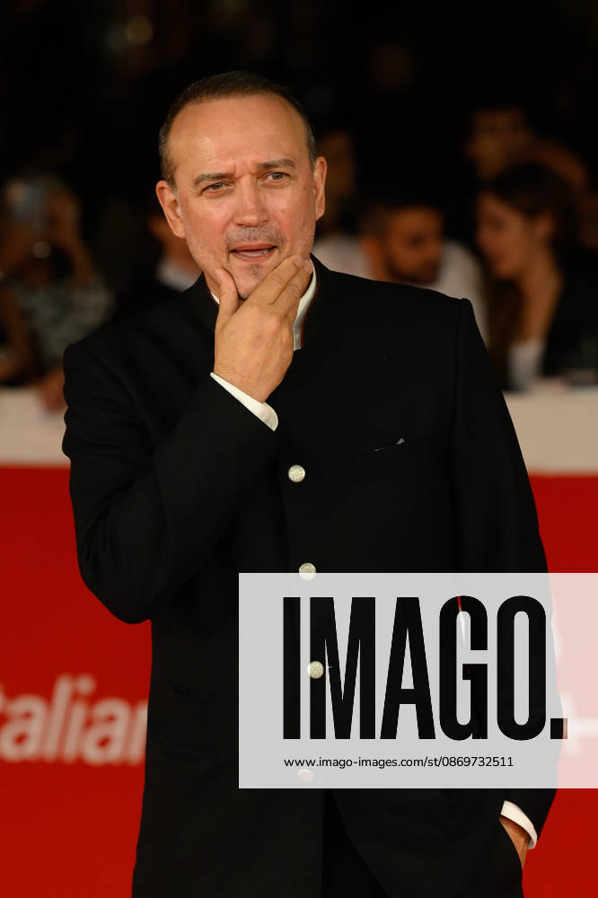 News - Rome Film Fest 2026 - Day 4 Vincent Perez attends the red carpet Iun Jeu Dangereux Premiere during the 21th Rome Film Fest at Auditorium Parco della Musica on October 16, 2026 in Rome, Italy. Rome Auditorium Parco della Musica Ennio Morricone Italy