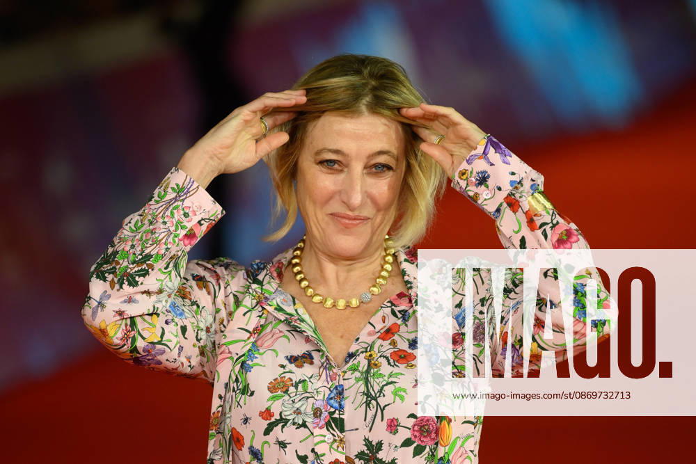 News - Rome Film Fest 2026 - Day 4 Valeria Bruni Tedeschi attends the red carpet Iun Jeu Dangereux Premiere during the 21th Rome Film Fest at Auditorium Parco della Musica on October 16, 2026 in Rome, Italy. Rome Auditorium Parco della Musica Ennio Morricone Italy