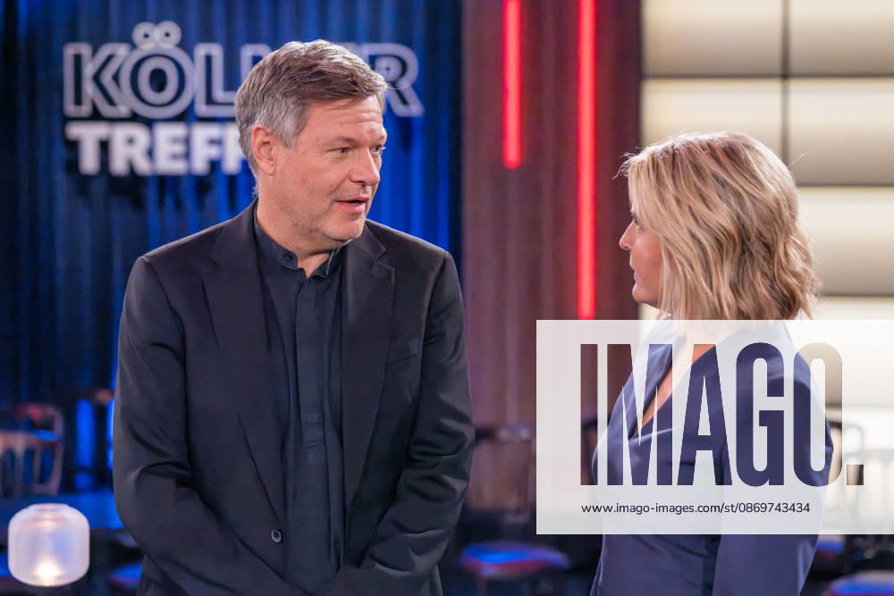 Cologne Meetup on October 16, 2026. Pictured: Robert Habeck, author and former politician, in conversation with host Susann Link. As always, Susann Link and Micky Beisenherz interview their guests with both sensitivity and humor. Cologne, North Rhine-Westphalia, Germany