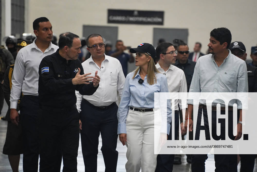 Costa Rican President Laura Fernández tours the Terrorism Confinement Center (CECOT) alongside Salvadoran Justice and Public Security Minister Gustavo Villatoro (L) in Tecoluca. Fernández is on a three-day official visit to El Salvador to see the maximum-security prison that President Nayib Bukele’s government built as part of its crackdown on gangs. Costa Rica recently opened its own high-security prison, the High Containment Center Against Organized Crime, which is modeled on CECOT. Tecoluca El Salvador - ZUMAs197 20261016_aaa_s197_473