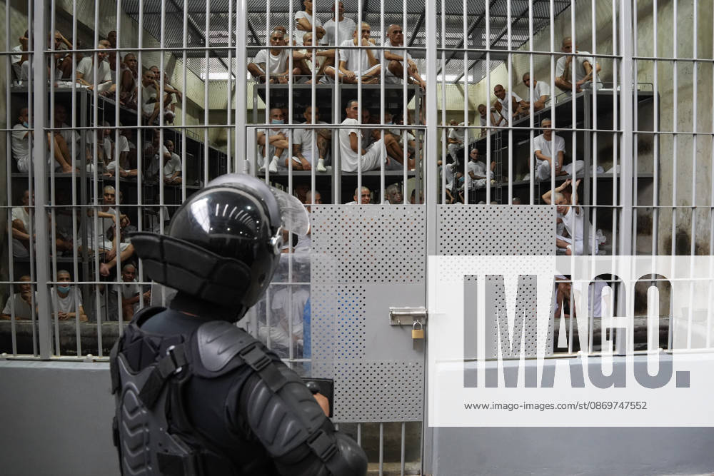 Gang members are seen through their cells during Costa Rican President Laura Fernández s tour of the Terrorism Confinement Center (CECOT), in Tecoluca. Fernández is on a three-day official visit to El Salvador to see the maximum-security prison that President Nayib Bukele’s government built as part of its crackdown on gangs. Costa Rica recently opened its own high-security prison, the High Containment Center Against Organized Crime, which is modeled on CECOT. Tecoluca El Salvador - ZUMAs197 20261016_aaa_s197_480