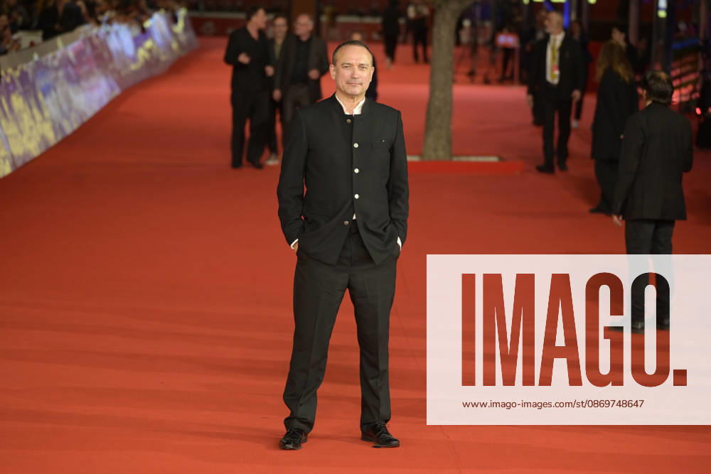 Vincent Perez attends the red carpet for the film Un jeu dangereux at the 2026 Rome Film Fest, held at the Auditorium Parco della Musica. Rome Italy - ZUMAs197 20261016_aaa_s197_640