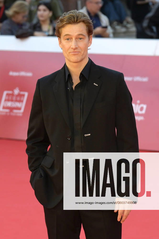 Alexander Fehling at the premiere of the film *Eurotrash* at the 21st Rome International Film Festival (Festa del Cinema di Roma) in 2026 at the Auditorium Parco della Musica in Rome, October 16, 2026 Foto:xA.xM.xTinghinox xFuturexImagex eurotrash_6036