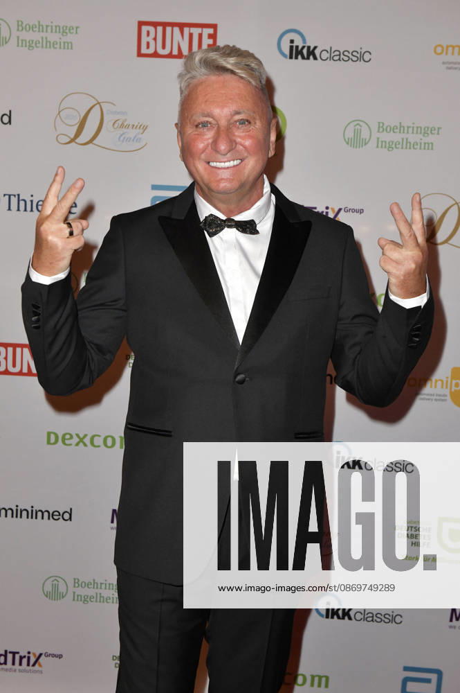 Hubert Fella at the 15th Diabetes Charity Gala 2026 at Bar jeder Vernunft in Berlin, October 16, 2026 Foto:xM.xBehrensx xFuturexImagex diabetes_6013