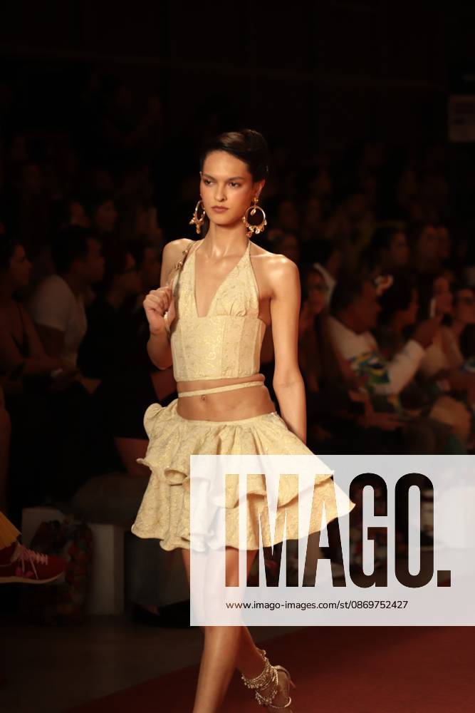 Amir Slama parade Sao Paulo (SP), 10 16 2026 - Fashion SPFW - Amor Slama fashion show during Sao Paulo Fashion Week N61 at Pacubra in Ibirapuera, Sao Paulo.(Foto: Fabricio Bomjardim Thenews2 imago images) Amir Slama parade