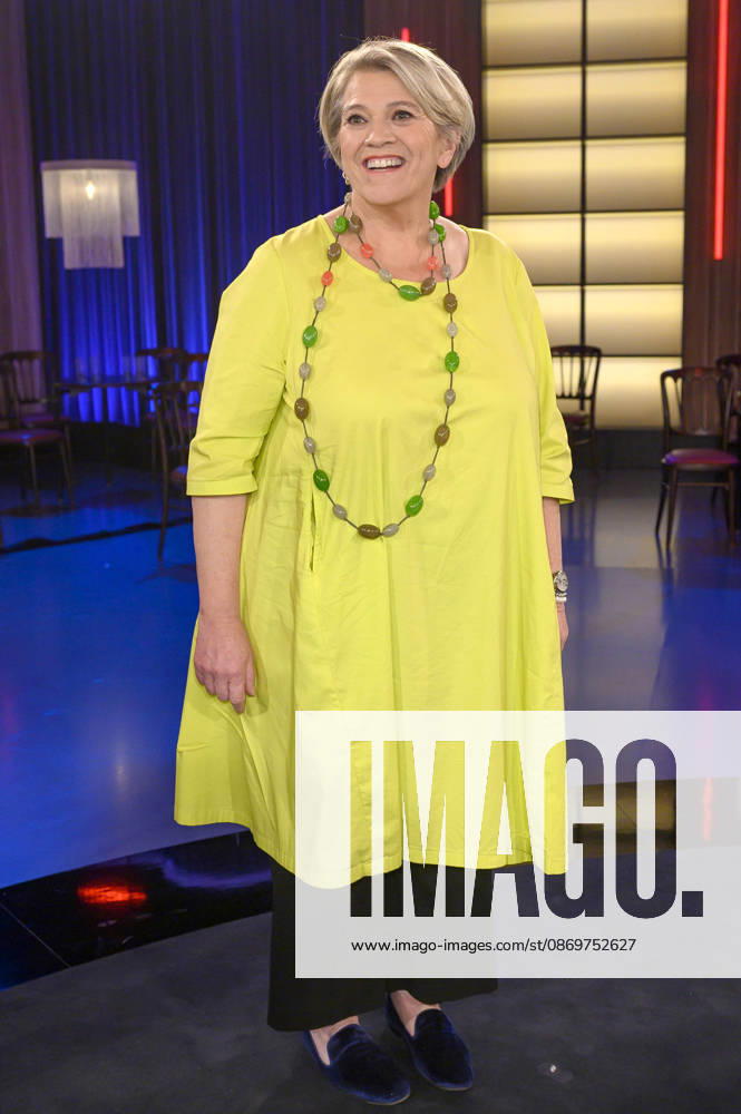 Lea Linster during the taping of the WDR talk show Kölner Treff at WDR Studio BS 3 in Cologne, October 16, 2026 Foto:xW.xRanderathx xFuturexImagex koelner_treff1610_6011