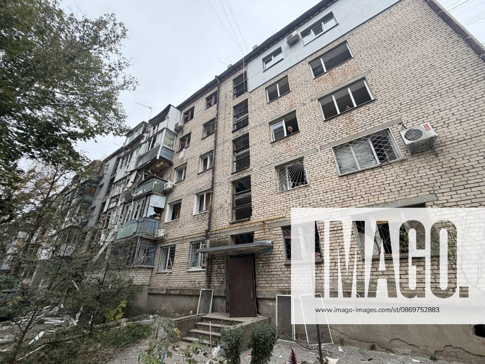 Russian aerial attacks on Kherson kill EMS driver and injure 22 in Shumenskyi district KHERSON, UKRAINE - OCTOBER 17: (---- - MANDATORY CREDIT - KHERSON REGIONAL MILITARY ADMINISTRATION OF UKRAINE HANDOUT - NO MARKETING NO ADVERTISING CAMPAIGNS - DISTRIBUTED AS A SERVICE TO CLIENTS---- ) A general view of the destruction after Russian aerial attacks on the Shumenskyi district of Kherson, Ukraine on October 17, 2026. Starting at 04:00, Russian forces conducted two massive airstrikes deploying eight guided aerial bombs against residential neighborhoods, killing a 64-year-old emergency medical services driver and injuring 22 civilians, including an 11-year-old girl and a one-month-old infant. The bombardment damaged ten a