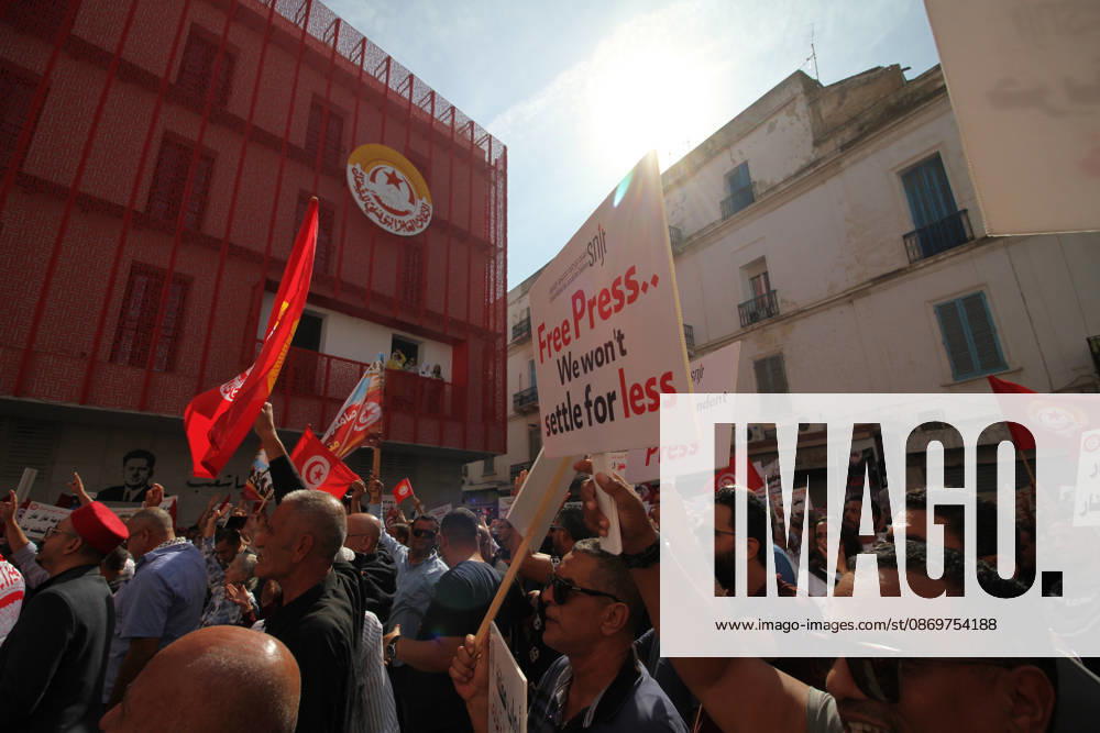 Demonstrators take to the streets of Tunis during a march calling for social and economic reforms and the protection of civil liberties, amid public concerns over rising living costs, workers rights and freedom of expression on October 17, 2026. Organized by trade unions, journalists representatives, lawyers and civil society groups, the demonstration brings together protesters demanding accountability and defending fundamental rights. The march highlights ongoing concerns over Tunisias economic situation and the space for public dissent. Tunis Tunisia - ZUMAm342 20261017_zsp_m342_005