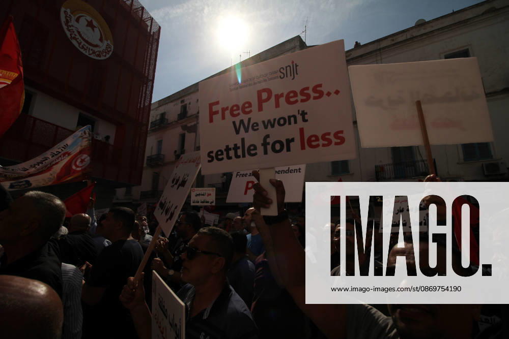 Demonstrators take to the streets of Tunis during a march calling for social and economic reforms and the protection of civil liberties, amid public concerns over rising living costs, workers rights and freedom of expression on October 17, 2026. Organized by trade unions, journalists representatives, lawyers and civil society groups, the demonstration brings together protesters demanding accountability and defending fundamental rights. The march highlights ongoing concerns over Tunisias economic situation and the space for public dissent. Tunis Tunisia - ZUMAm342 20261017_zsp_m342_006