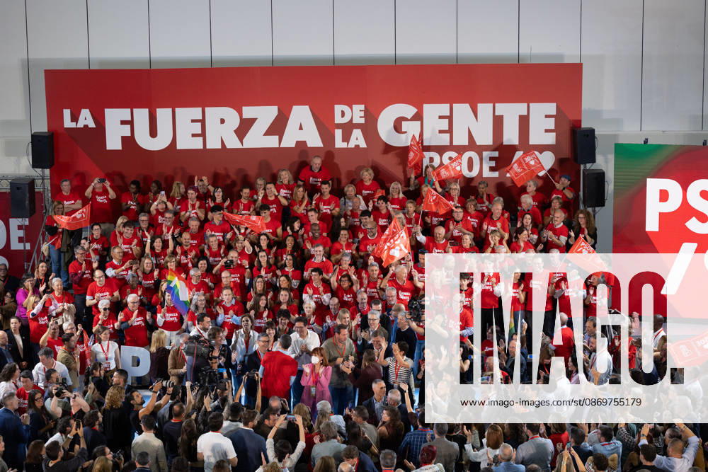 The PSOE Holds Its Federal Committee Meeting in Fuenlabrada, Madrid Prime Minister Pedro Sánchez during the PSOE Federal Committee meeting at the Tomás y Valiente Art Center on October 17, 2026, in Fuenlabrada, Madrid, Spain. The meeting served to ratify the party’s candidate lists for the general election on November 29 and to confirm its secretary-general, Pedro Sánchez, as the candidate for Prime Minister. OCTOBER 17, 2026 Jesús Hellí Fuenlabrada, Madrid Fuenlabrada, Madrid, Spain