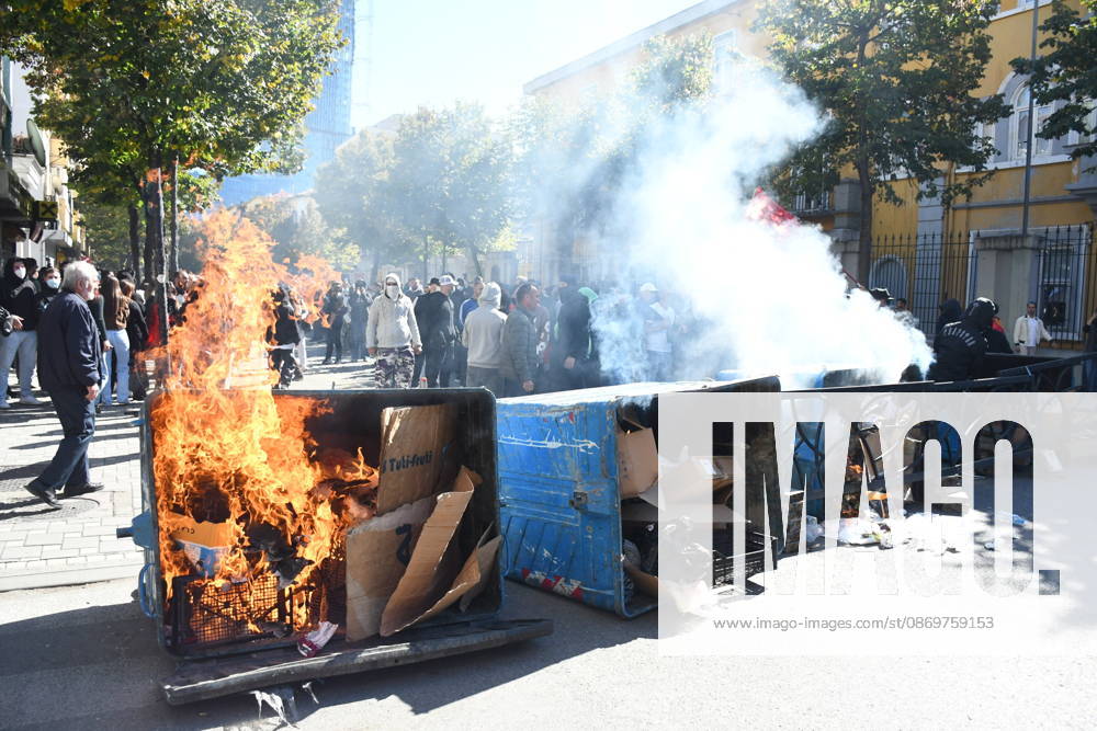 University students in Tirana continue widespread protests over educational conditions TIRANA, ALBANIA - OCTOBER 17: University students and young activists march through the streets of central Tirana, Albania, on October 17, 2026, as nationwide student-led demonstrations enter their fourth consecutive day. Demonstrators gathered near public academic institutions and the Ministry of Education to demand lower tuition fees, improved campus infrastructure, increased financial aid, and effective policy responses to rising living costs and youth unemployment. Olsi Shehu Anadolu Tirana Albania. Editorial use only. Please get in touch for any other usage.