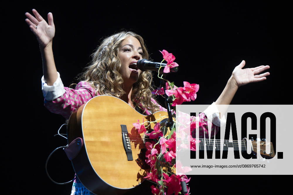 Singer Sofía Ellar performs during a concert at the Plaza de Espana in Madrid. Madrid Spain - ZUMAs197 20261017_aaa_s197_130