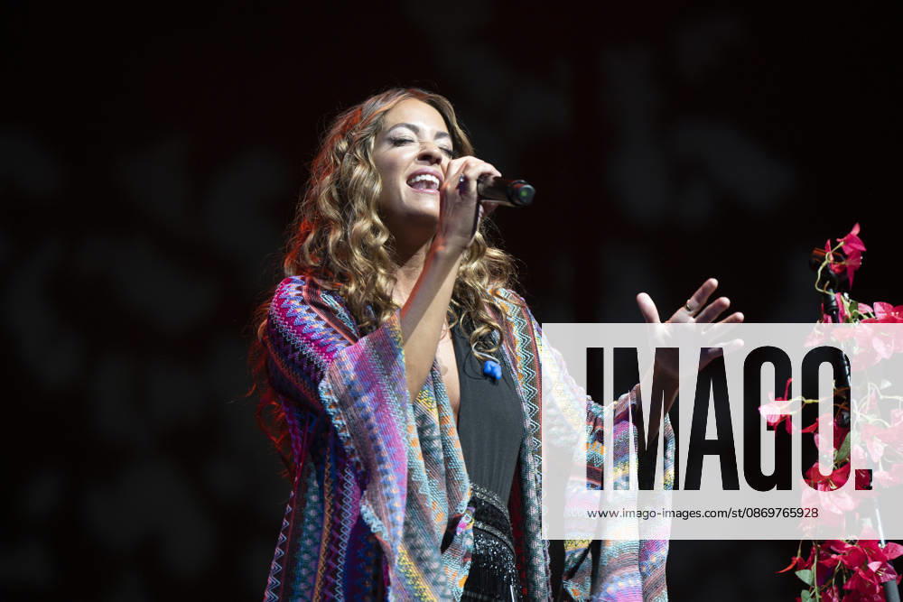 Singer Sofia Ellar performs during a concert at the Plaza de Espana in Madrid. Madrid Spain - ZUMAs197 20261017_aaa_s197_152