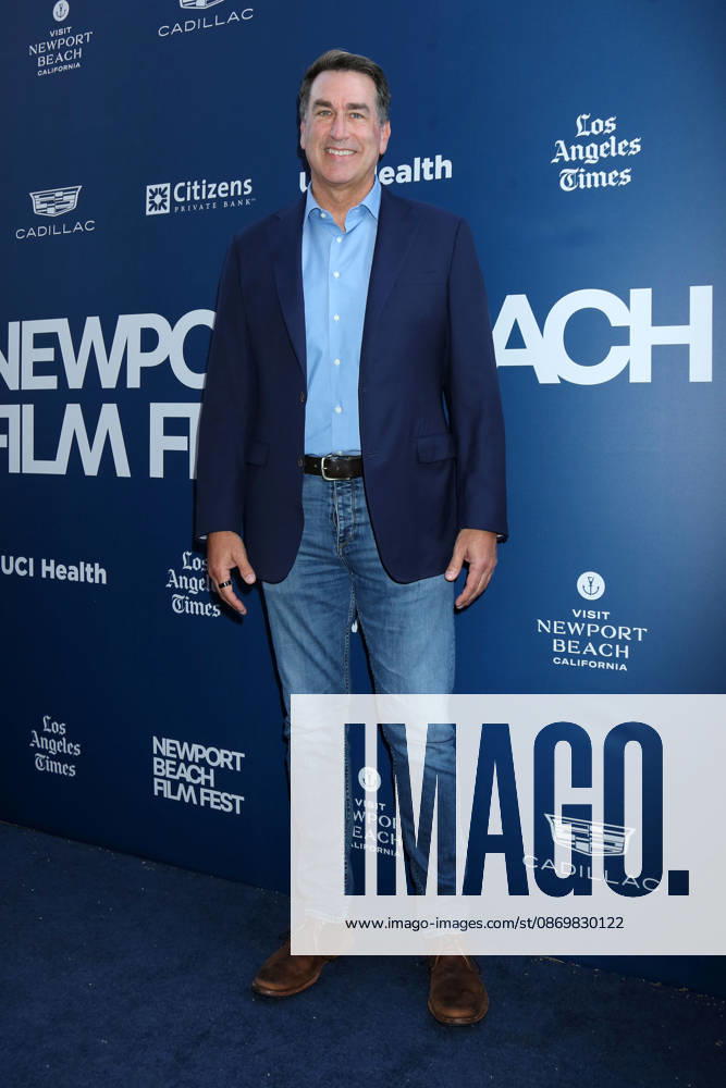 LOS ANGELES - OCT 17: Rob Riggle at the Newport Beach Film Festival Spotlight Award to KJ Apa and Jimmy Screening at the Lido Theater on October 17, 2026 in Newport Beach, CA Newport Beach USA - ZUMAnc22 20261017_zaa_nc22_001