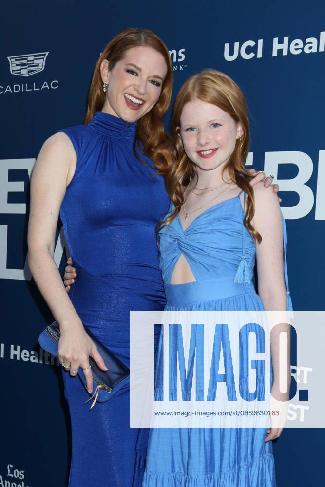 LOS ANGELES - OCT 17: Sarah Drew, Hannah Mali Rose Lanfer at the Newport Beach Film Festival Spotlight Award to KJ Apa and Jimmy Screening at the Lido Theater on October 17, 2026 in Newport Beach, CA Newport Beach USA - ZUMAnc22 20261017_zaa_nc22_013