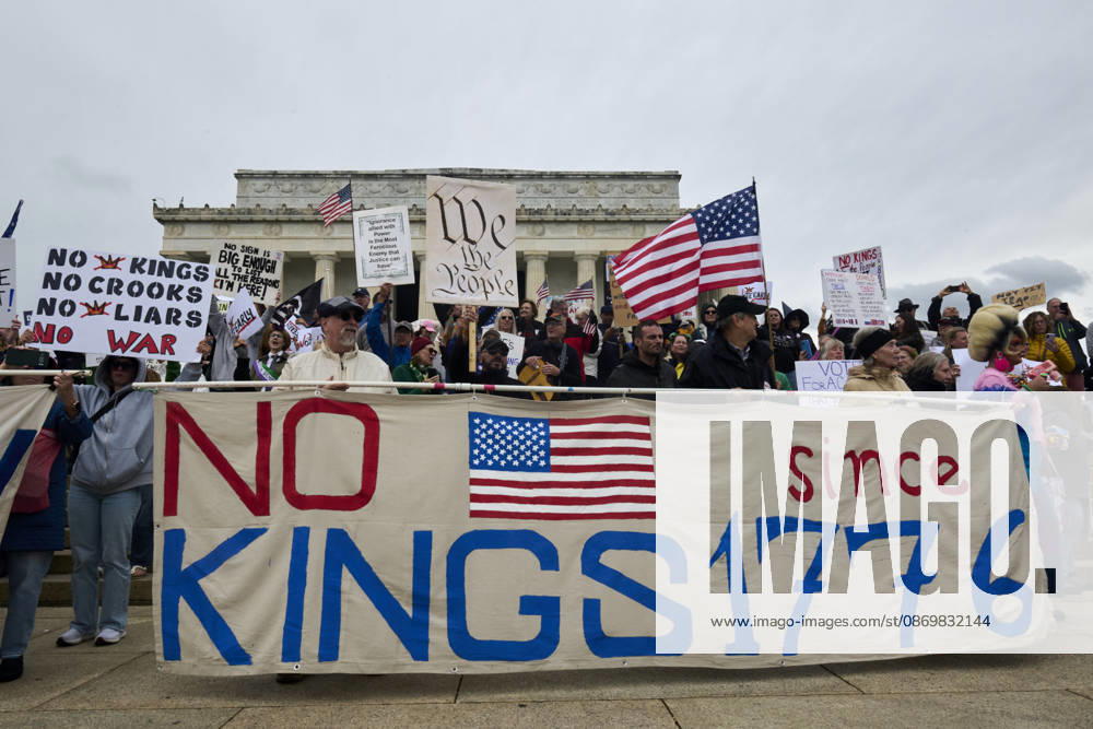 No Kings protesters rally at the steps of the Lincoln Memorial in Washington DC, Oct. 17, 2026. The march, intended to encourage people to vote in the 2026 US midterm elections, was part of a 50-state get out the vote operation by the left-leaning Indivisible group. Protesters denounced the administration of US President Donald Trump and the Republican-led Congress for violating Constitutional and civil rights, federal and state laws, judicial orders and longstanding norms, casting Trump and the GOP as a threat to democracy. Washington Dc USA - ZUMAg216 20261017_znp_g216_015