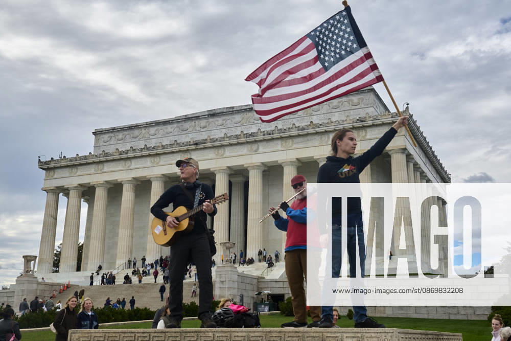 No Kings protesters rally at the steps of the Lincoln Memorial in Washington DC, Oct. 17, 2026. The march, intended to encourage people to vote in the 2026 US midterm elections, was part of a 50-state get out the vote operation by the left-leaning Indivisible group. Protesters denounced the administration of US President Donald Trump and the Republican-led Congress for violating Constitutional and civil rights, federal and state laws, judicial orders and longstanding norms, casting Trump and the GOP as a threat to democracy. Washington Dc USA - ZUMAg216 20261017_znp_g216_021