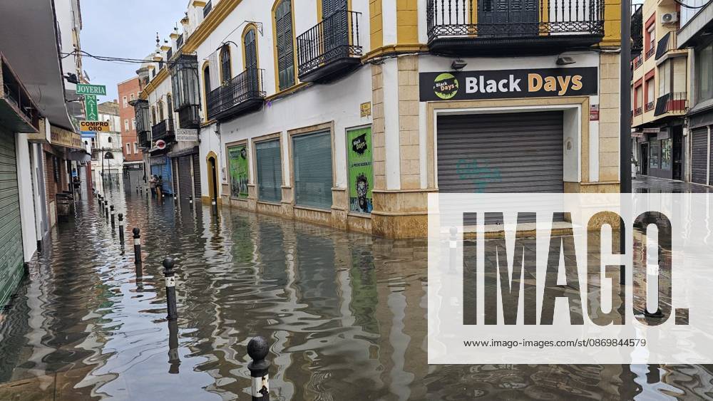 Rain in the Campo de Gibraltar Causes Flooding in Algeciras Image of the rain in the Campo de Gibraltar that has caused flooding in Algeciras October 18, 2026, in Algeciras, Cádiz, Andalusia, Spain October 18, 2026 Algeciras Cádiz Algeciras Cádiz Spain
