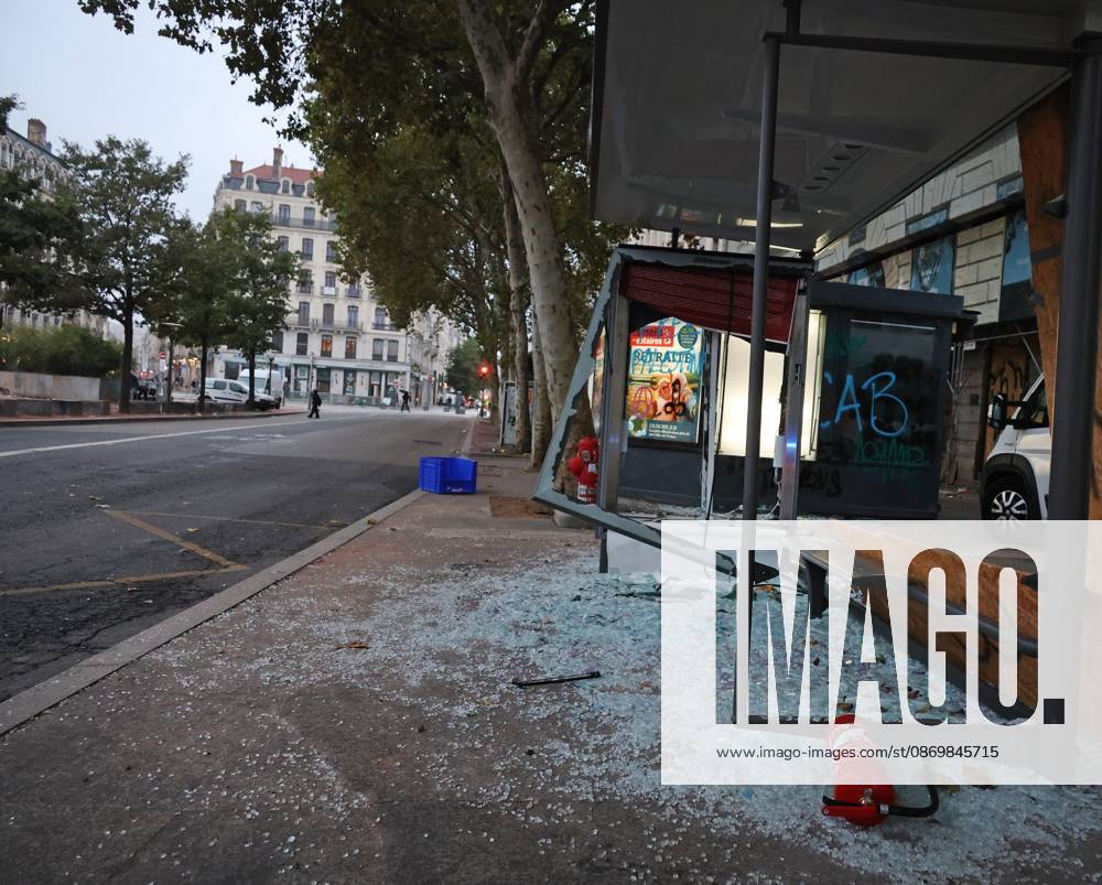Riots and Looting: The Day After the Protest PHOTOPQR LE PROGRES Richard MOUILLAUD Lyon, October 18, 2026 Riots and Looting: The Day After the Protest Riots and Looting: The Day After the Protest Extensive damage, broken bicycles, set-on-fire trash cans Lyon, October 18, 2026 20,000 people demonstrated in the streets of Lyon Violence overshadowed the protesters’ demands, resulting in a level of chaos rarely seen in the city The tourist office was set on fire and numerous stores were looted Lyon, October 18, 2026: 20,000 people demonstrated in the streets of Lyon. Violence overshadowed the protesters’ demands, resulting in a level of chaos rarely seen in the city. The tourist office was set on fire, and a great many shops were looted. Lyon,