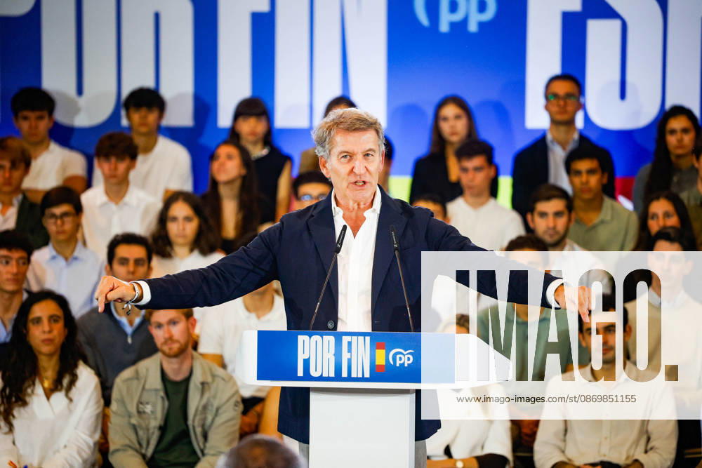 Feijóo Participates in a PP Pre-Campaign Event in Barcelona The president of the Popular Party, Alberto Núnez Feijóo, during a PP pre-campaign event at the Palau de Congressos de Catalunya on October 18, 2026, in Barcelona, Catalonia, Spain. Feijóo is stepping up his presence in Catalonia with this major event in Barcelona and the announcement that Xavier García Albiol will head the party’s ticket for the general election on November 29. OCTOBER 18, 2026 Kike Rincó Barcelona, Catalonia Barcelona, Catalonia, Spain