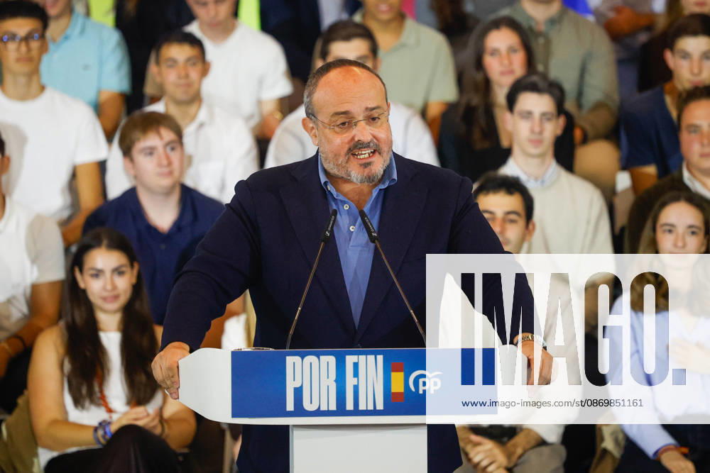 Feijóo Participates in a PP Pre-Campaign Event in Barcelona The president of the PP in Catalonia, Alejandro Fernández, during a PP pre-campaign event at the Palau de Congressos de Catalunya on October 18, 2026, in Barcelona, Catalonia, Spain Feijóo is stepping up his presence in Catalonia with this major event in Barcelona and the announcement that Xavier García Albiol will head the party’s ticket for the general election on November 29. OCTOBER 18, 2026 Kike Rincó Barcelona, Catalonia Barcelona, Catalonia, Spain