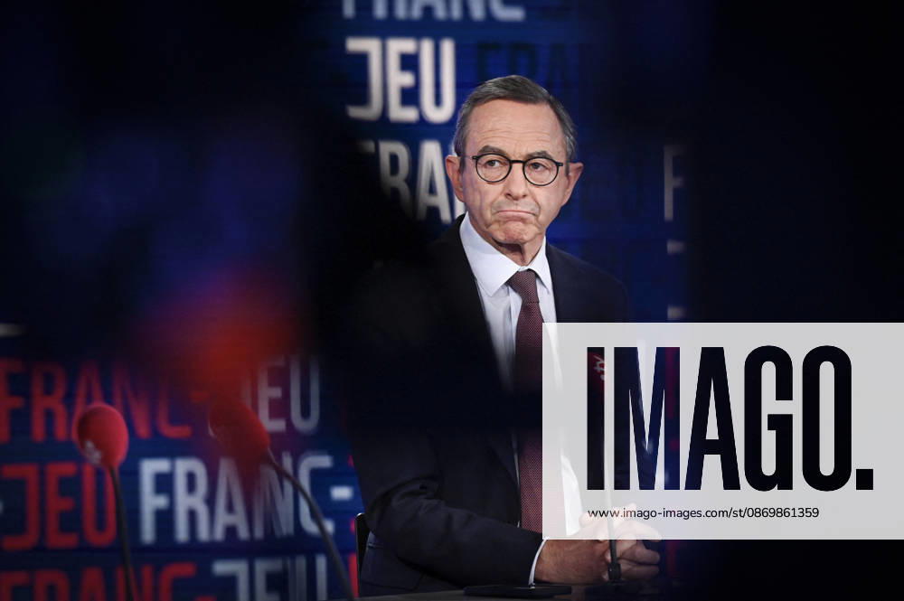 Bruno Retailleau on Franc Jeu - Paris Bruno Retailleau candidate for the 2027 presidential election poses for pictures for Franc Jeu on France 2 channel in Paris, France on October 18, 2026. Photo by Stephane Le Tellec ABACAPRESS.COM Paris France