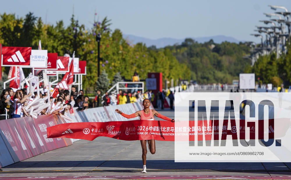 (261018) -- BEIJING, Oct. 18, 2026 -- Anchinalu Dessie Genaneh of Ethiopia crosses the finish line to win the first place of the women s marathon event at the 2026 Beijing Marathon & National Marathon Championships in Beijing, capital of China, Oct. 18, 2026. ) (SP)CHINA-BEIJING-2026 BEIJING MARATHON (CN) MaxXiaodong
