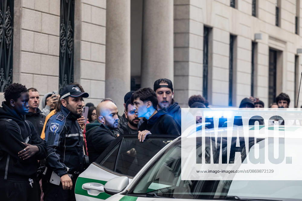Police detain 160 as unrest continues for second day in Milan MILAN, ITALY - OCTOBER 18: Police carry out numerous detentions and arrests as protesters, including many young demonstrators, flee from law enforcement during urban unrest following demonstrations against the high cost of living in Milan, Italy, on October 18, 2026. Damage to shops and public property was reported across the city amid the clashes. Andrea Carrubba Anadolu Milan Italy. Editorial use only. Please get in touch for any other usage.