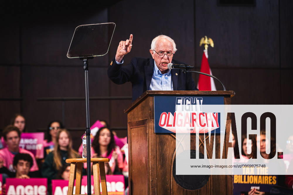Florida State Representative from the 13th district, ANGIE NIXON, who is running against the former Florida attorney general and Governor Ron DeSantis appointee Ashley Moody in the November 3rd special election holds a campaign stop with Senator BERNIE SANDERS as part of the ‘Fight the Oligarchy Tourâ Tampa USA - ZUMAd256 20261018_znp_d256_004