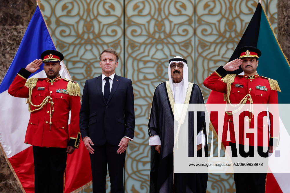 President Macron Visit To Kuwait The Emir of Kuwait Sheikh Mishal Al-Ahmad Al-Jaber Al-Sabah stands with French President Emmanuel Macron, during a welcoming ceremony upon Macron s arrival at Kuwait International Airport in Kuwait City, Kuwait, October 19, 2026. Photo by Benoit Tessier Pool ABACAPRESS.COM Kuwait City Kuwait