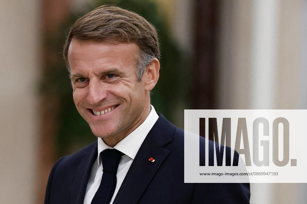 President Macron Visit To Kuwait French President Emmanuel Macron meets with the Emir of Kuwait Sheikh Meshal Al-Ahmad Al-Jaber Al-Sabah (not pictured), at Bayan Palace in Kuwait City, Kuwait, October 19, 2026. Photo by Benoit Tessier Pool ABACAPRESS.COM Kuwait City Kuwait