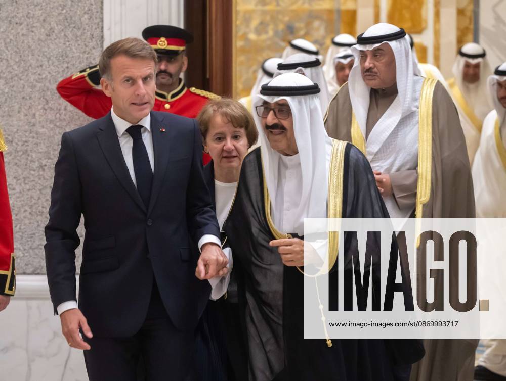 French President Emmanuel Macron in Kuwait KUWAIT CITY, KUWAIT - OCTOBER 19: (---- – MANDATORY CREDIT - AMIRI DIWAN OF THE STATE OF KUWAIT HANDOUT - NO MARKETING NO ADVERTISING CAMPAIGNS - DISTRIBUTED AS A SERVICE TO CLIENTS----) French President Emmanuel Macron meets with Emir of Kuwait Sheikh Meshal Al-Ahmad Al-Jaber Al-Sabah during an official visit in Kuwait City, Kuwait on October 19, 2026. Amiri Diwan of the State of Kuwait Anadolu Kuwait City Kuwait. Editorial use only. Please get in touch for any other usage.