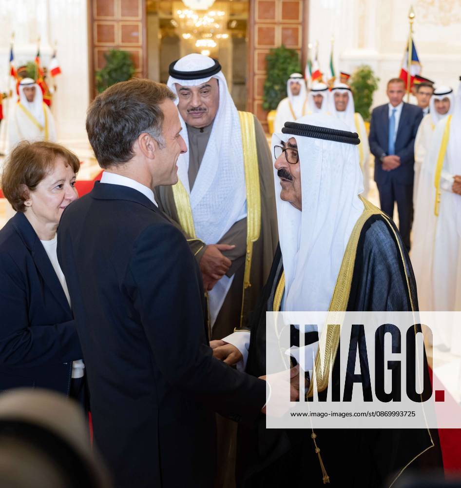 French President Emmanuel Macron in Kuwait KUWAIT CITY, KUWAIT - OCTOBER 19: (---- – MANDATORY CREDIT - AMIRI DIWAN OF THE STATE OF KUWAIT HANDOUT - NO MARKETING NO ADVERTISING CAMPAIGNS - DISTRIBUTED AS A SERVICE TO CLIENTS----) French President Emmanuel Macron meets with Emir of Kuwait Sheikh Meshal Al-Ahmad Al-Jaber Al-Sabah during an official visit in Kuwait City, Kuwait on October 19, 2026. Amiri Diwan of the State of Kuwait Anadolu Kuwait City Kuwait. Editorial use only. Please get in touch for any other usage.