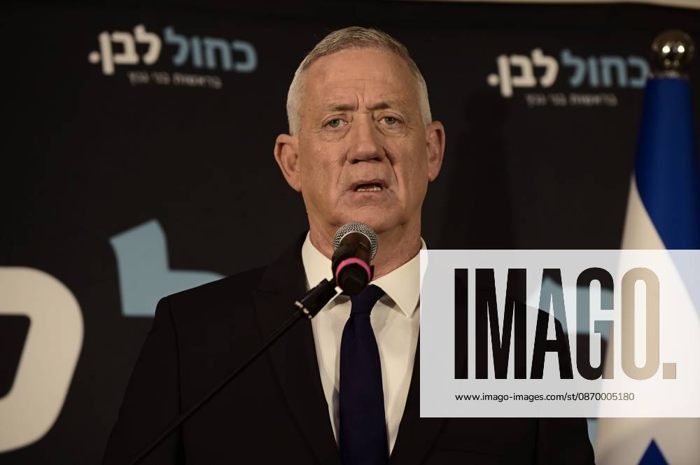 Benny Gantz, chairman of Israel s Blue and White party, holds a press conference in Ramat Gan, Israel, October 19, 2026, during which he announces his withdrawal from the upcoming elections. Ramat-Gan Israel - ZUMAq101 20261019_zna_q101_033