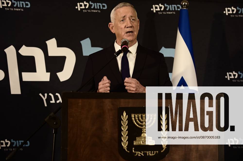 Benny Gantz, chairman of Israel s Blue and White party, holds a press conference in Ramat Gan, Israel, October 19, 2026, during which he announces his withdrawal from the upcoming elections. Ramat-Gan Israel - ZUMAq101 20261019_zna_q101_034