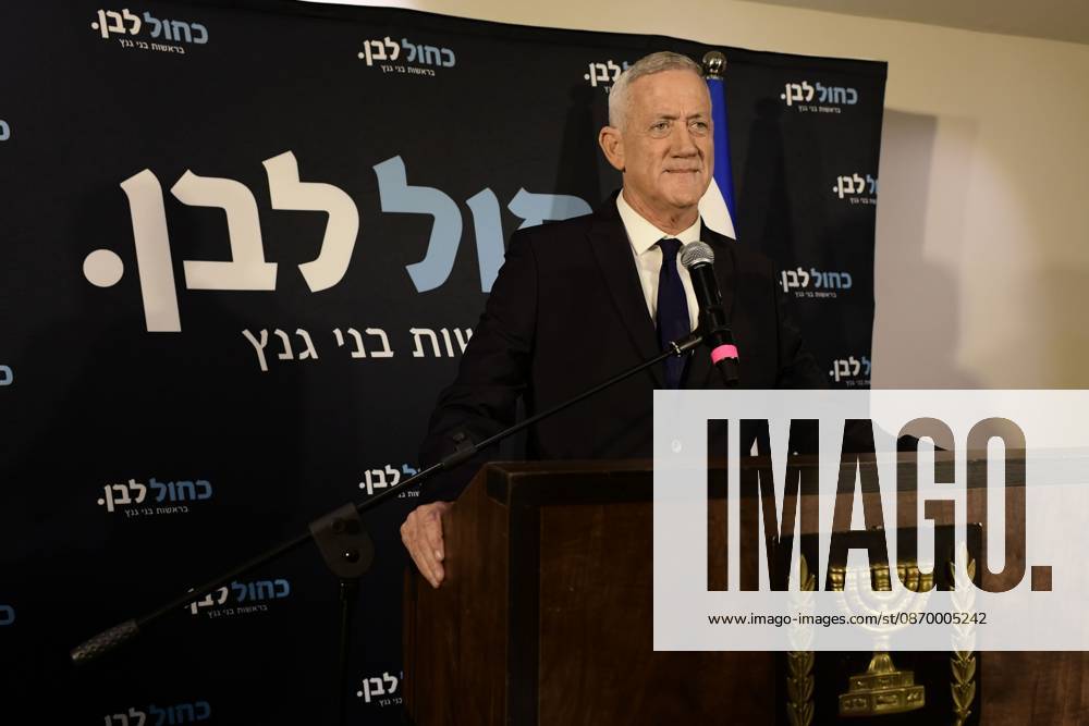 Benny Gantz, chairman of Israel s Blue and White party, holds a press conference in Ramat Gan, Israel, October 19, 2026, during which he announces his withdrawal from the upcoming elections. Ramat-Gan Israel - ZUMAq101 20261019_zna_q101_041