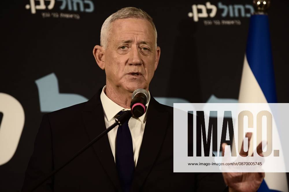 Benny Gantz, chairman of Israel s Blue and White party, holds a press conference in Ramat Gan, Israel, October 19, 2026, during which he announces his withdrawal from the upcoming elections. Ramat-Gan Israel - ZUMAq101 20261019_zna_q101_049