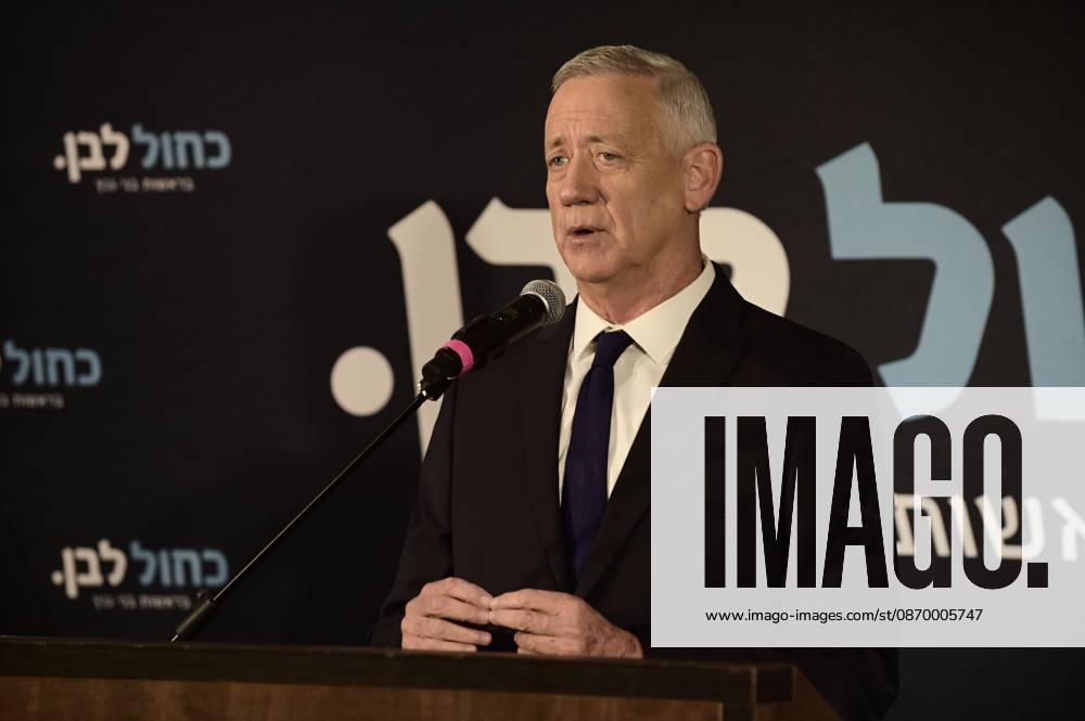 Benny Gantz, chairman of Israel s Blue and White party, holds a press conference in Ramat Gan, Israel, October 19, 2026, during which he announces his withdrawal from the upcoming elections. Ramat-Gan Israel - ZUMAq101 20261019_zna_q101_051