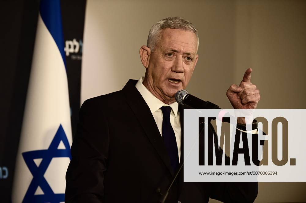 Benny Gantz, chairman of Israel s Blue and White party, holds a press conference in Ramat Gan, Israel, October 19, 2026, during which he announces his withdrawal from the upcoming elections. Ramat-Gan Israel - ZUMAq101 20261019_zna_q101_089