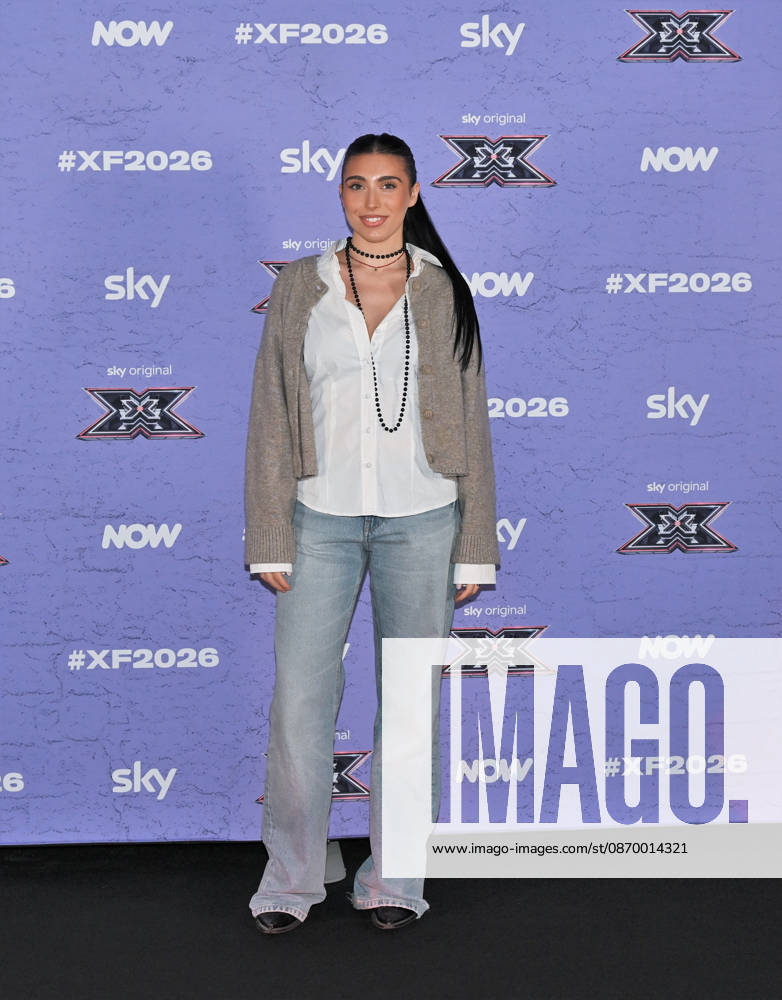 IPA89927869 - Milan, Italy: X Factor 2026 photocall featuring the 12 official contestants JAKE LA FURIA S TEAM In the photo: Veronica (Veronica Bruganelli)