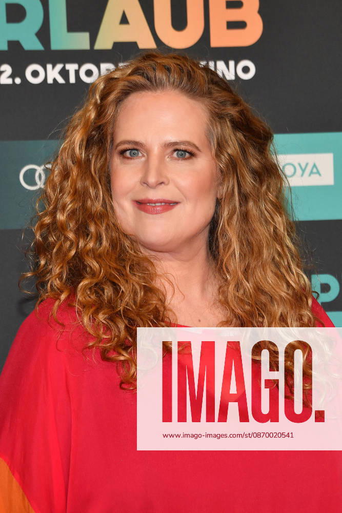 Diana Amft at the premiere of *Der perfekte Urlaub* at the Mathaeser Filmpalast on October 19, 2026, in Munich, Germany. Premiere of *Der perfekte Urlaub* in Munich, Germany