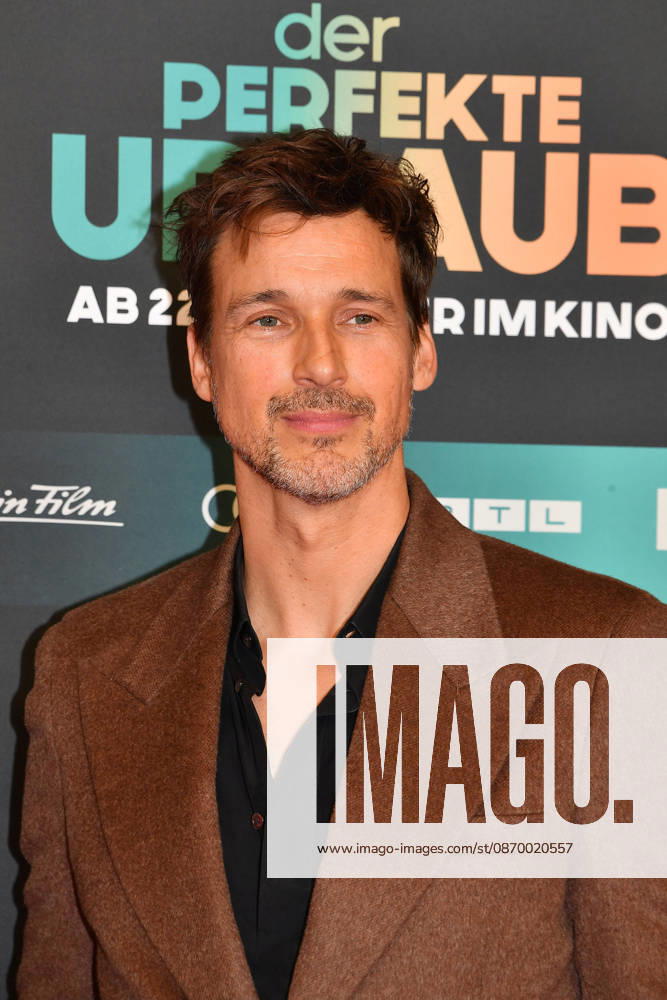 Florian David Fitz at the premiere of *Der perfekte Urlaub* at the Mathaeser Filmpalast on October 19, 2026, in Munich, Germany. Premiere of *Der perfekte Urlaub* in Munich, Germany