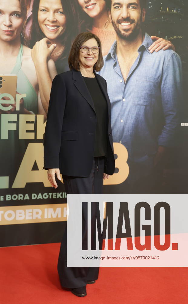 Theatrical Release: October 19, 2026 Ilse Aigner at the world premiere of *DER PERFEKTE URLAUB* at the Mathäser Filmpalast in Munich, October 19, 2026 Munich Mathäser Filmpalast Baern D