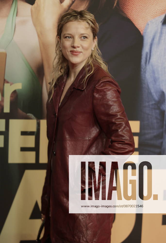 Theatrical release: October 19, 2026. Jella Haase at the world premiere of *DER PERFEKTE URLAUB* at the Mathäser Filmpalast in Munich, October 19, 2026. Munich, Mathäser Filmpalast, Baern, D