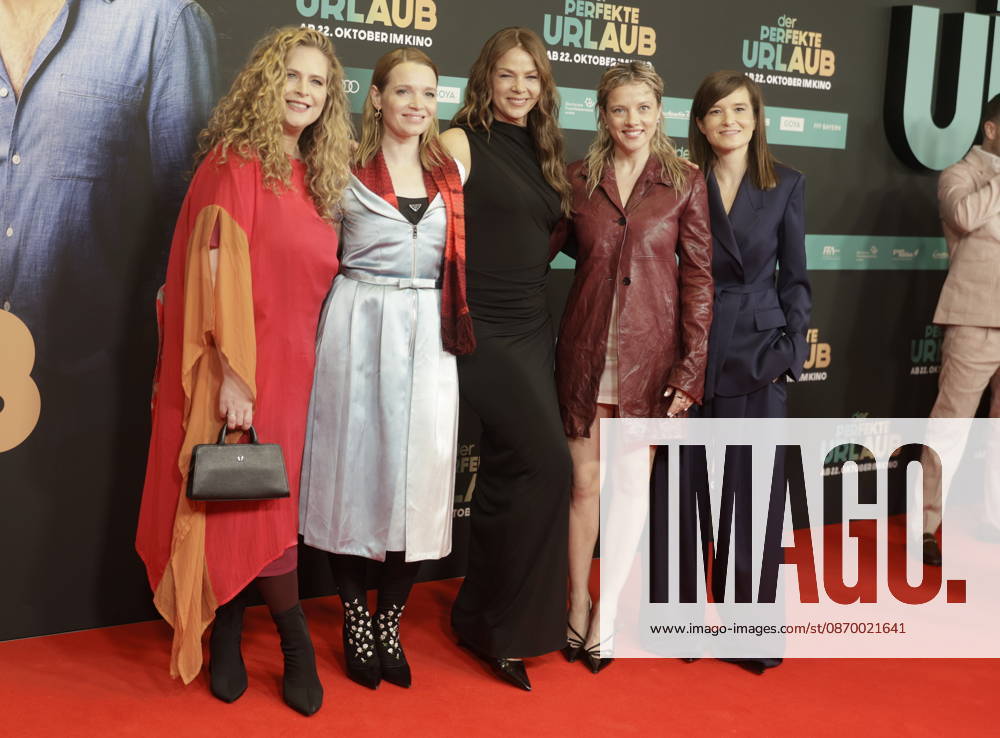 Theatrical release: October 19, 2026 Diana Amft, Karoline Herfurth, Jessica Schwarz, Jella Haase, and Lena Schoemann at the world premiere of *DER PERFEKTE URLAUB* at the Mathäser Filmpalast in Munich, October 19, 2026, Munich, Mathäser Filmpalast, Baern D