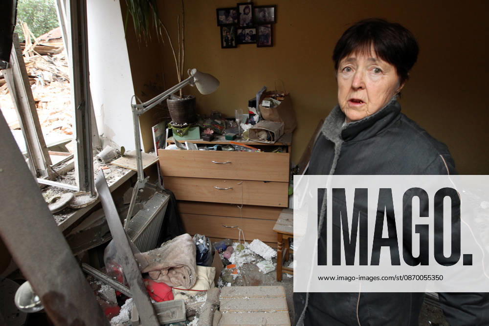 Russian troops hit Dnipro with guided bombs Valentyna Vasylivna shows her house, damaged by a Russian bombardment, in Dnipro, Ukraine, on October 19, 2026. On Monday morning, Russian forces launched guided aerial bombs at the eastern city, damaging private homes and infrastructure. An 84-year-old woman was hospitalised in moderate condition. Dnipro Ukraine